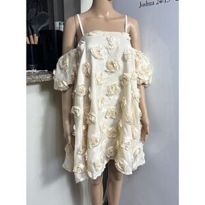 Sky Studio Spaghetti Straps Off-The-Shoulder Short‎ Dress W/3D Flowers Size Med